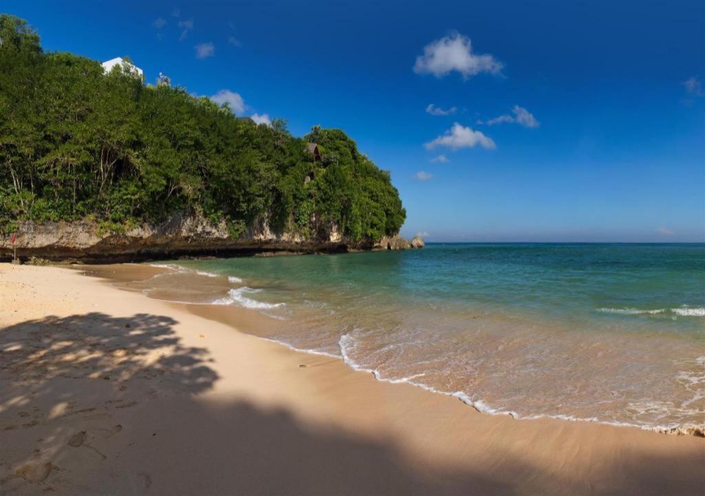 โรงแรมกีริอาด บูมิมินัง ปาดัง ภายนอก รูปภาพ