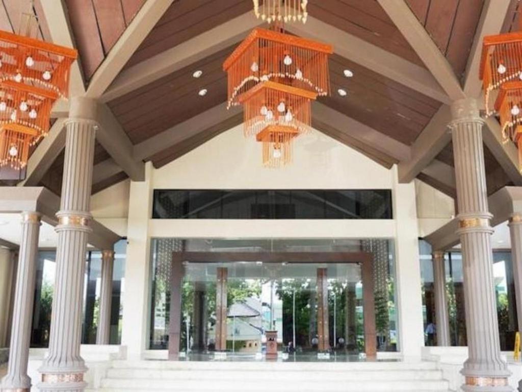 โรงแรมกีริอาด บูมิมินัง ปาดัง ภายนอก รูปภาพ