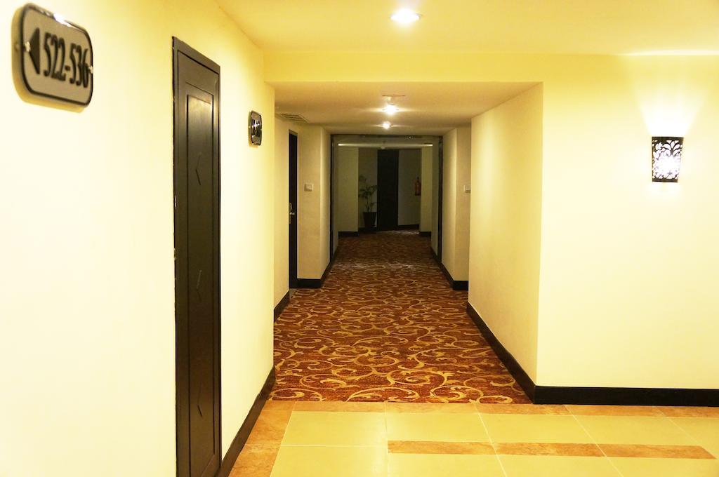 โรงแรมกีริอาด บูมิมินัง ปาดัง ภายนอก รูปภาพ