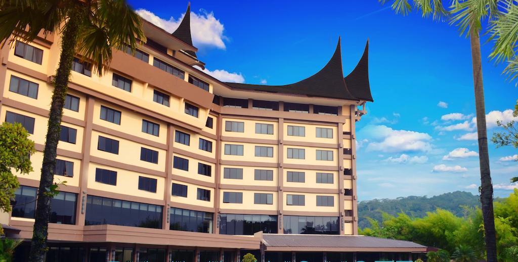 โรงแรมกีริอาด บูมิมินัง ปาดัง ภายนอก รูปภาพ
